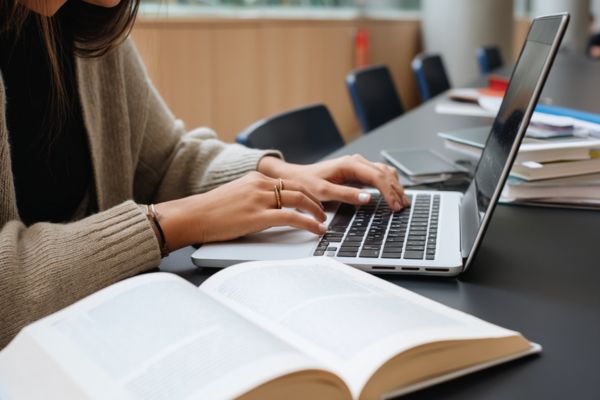 dissertation titles and rationales